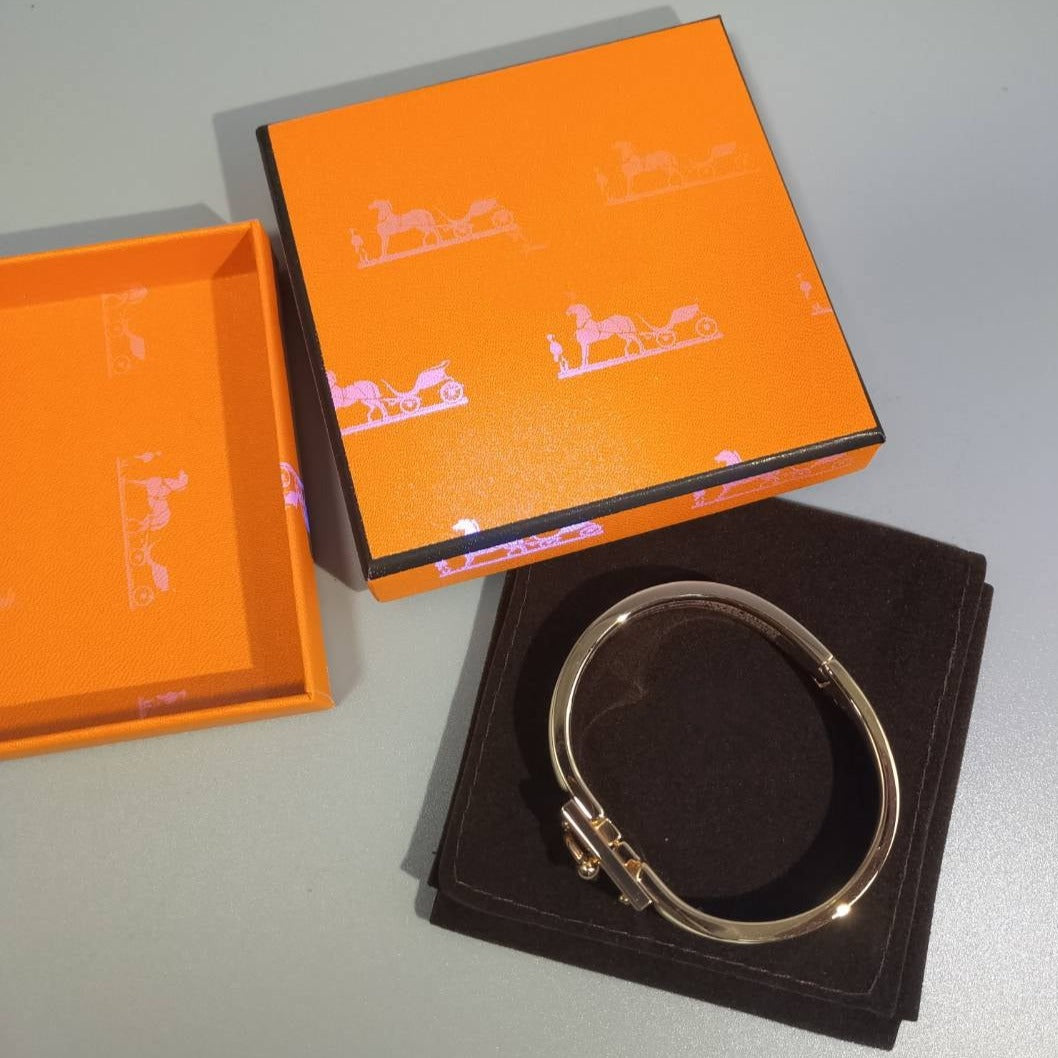 [Regal Gem]H YELLOW BRACELET