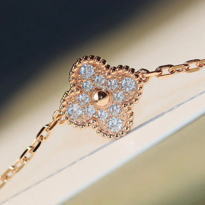 [Regal Gem]CLOVER 20 MOTIFS LASER DIAMOND NECKLACE
