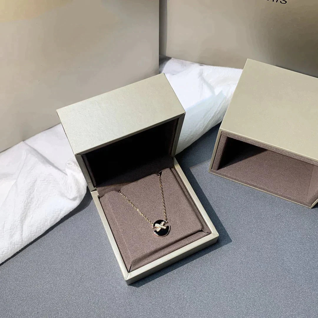 [Regal Gem]JEUX DE Regal Gem GOLD DIAMOND NECKLACE