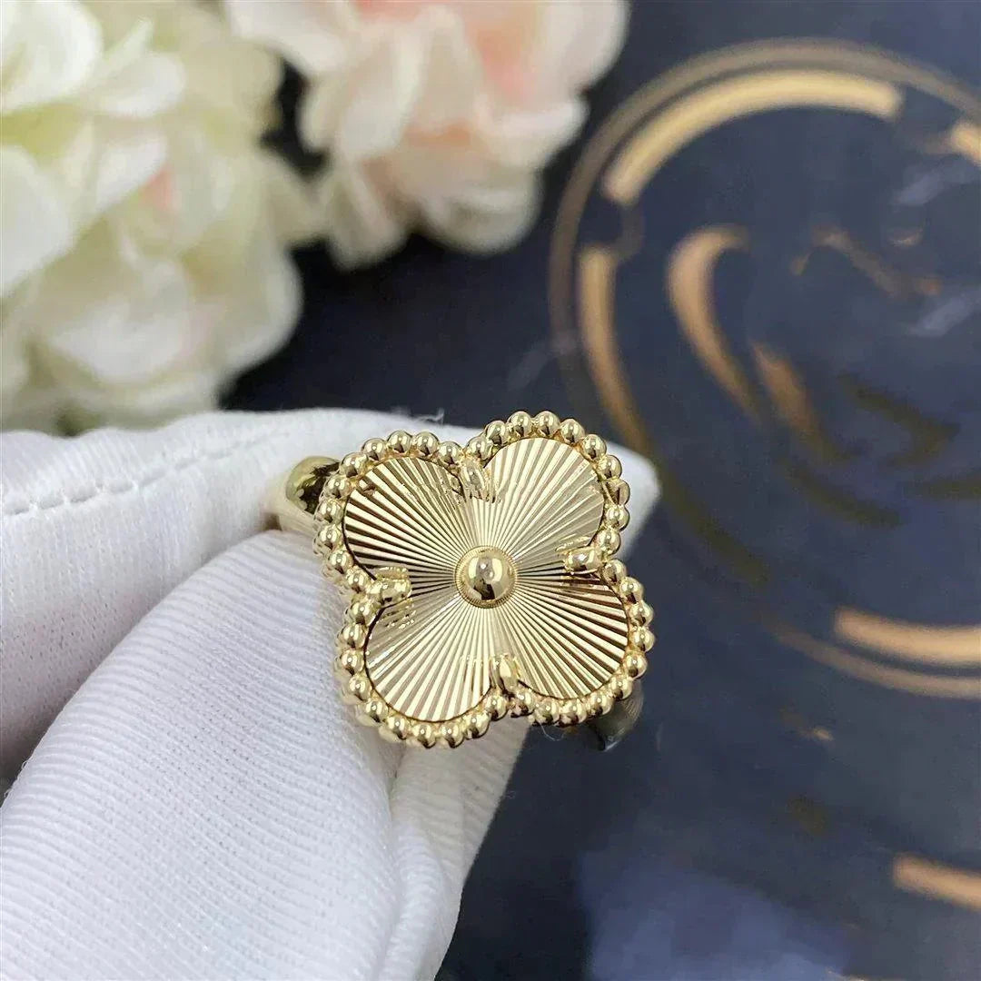 [Regal Gem]CLOVER GOLD RING