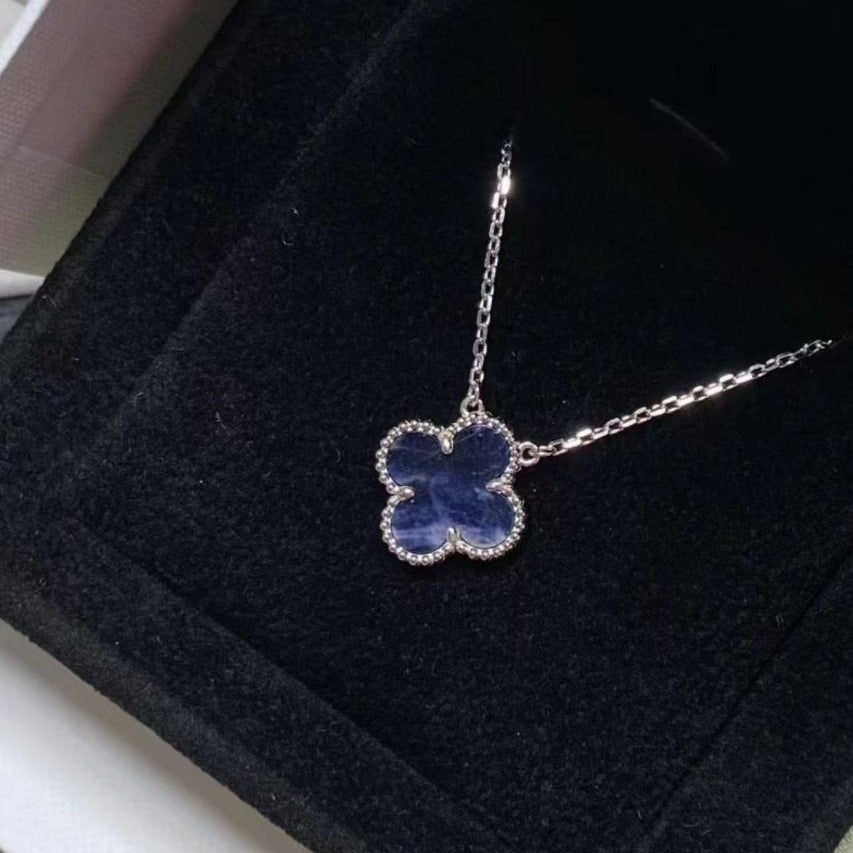 [Regal Gem]CLOVER 15MM PIETERSITE NECKLACE SILVER